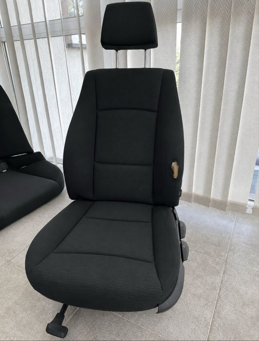 Vând interior textil BMW X1 e84