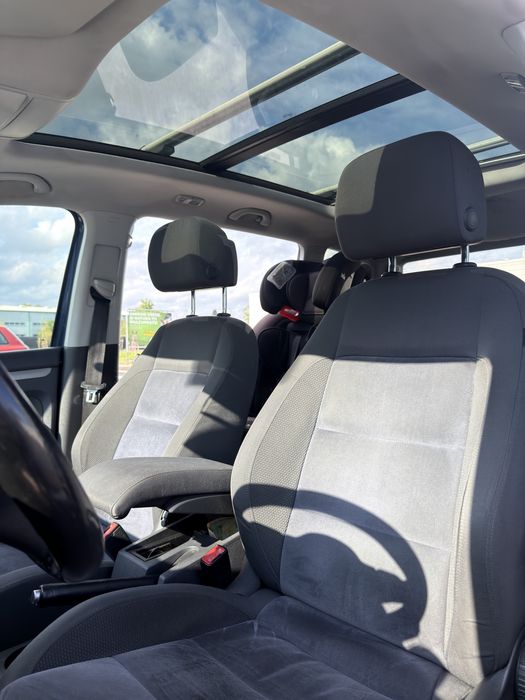 VOLKSWAGEN Touran 2012 — imagine 5