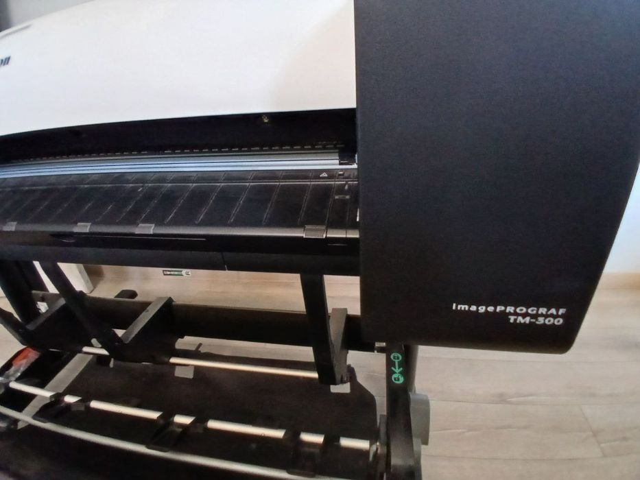 TM300 PLOTER srochno sotiladi