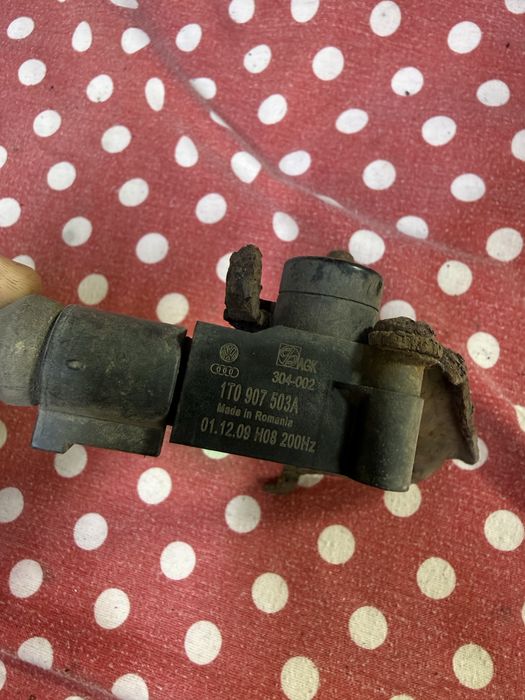 senzor de nivel pentru faruri xenon cântar reglaj faruri OEM 1T0907503A