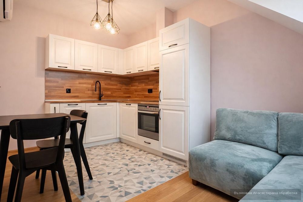 Дава се под наем Двустаен апартамент в Пловдив, Център - 60 кв.м за 648.21 € - Снимка #1