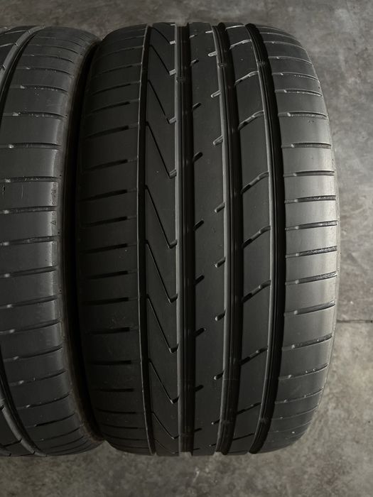 255 35 R19 95Y Vara Hankook Set anvelope cauciucuri profil 6mm