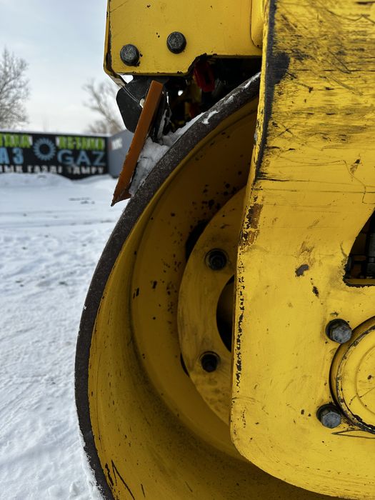 Каток 5 тон продам bomag bw 138 ad