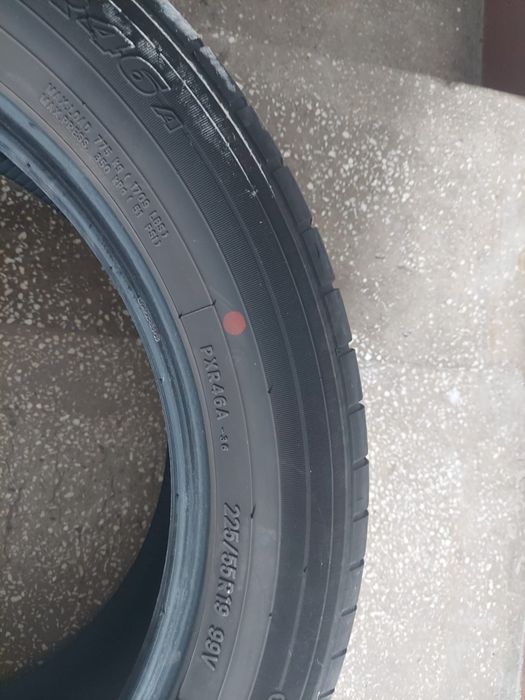 225/55/19 anvelope Toyo