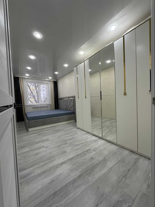 продается 2 комн кв р-н Библиотека