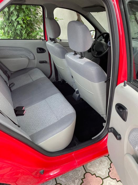 De vanzare dacia logan exemplar 39.000 km 1.6 mpi