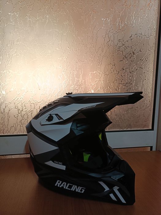 Cască full face nouă