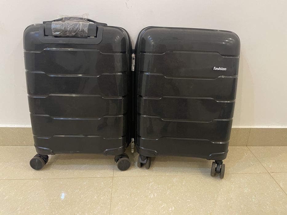 Дорожный чемодан