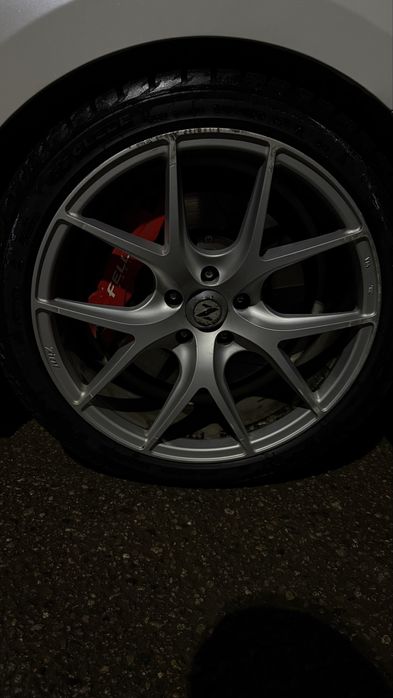 Продам диски с шинами р19