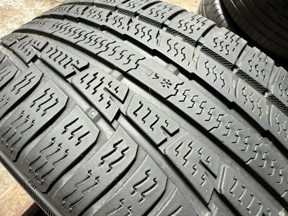 Anvelopa Iarna 205/50 R16 - Nokian WRA3 XL