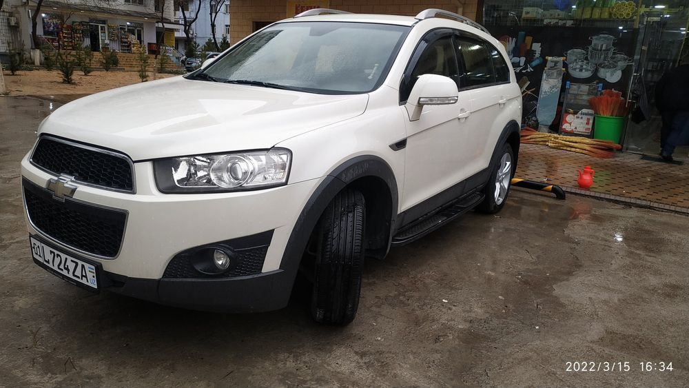 Продам Chevrolet Captiva 2   2.4  2011г