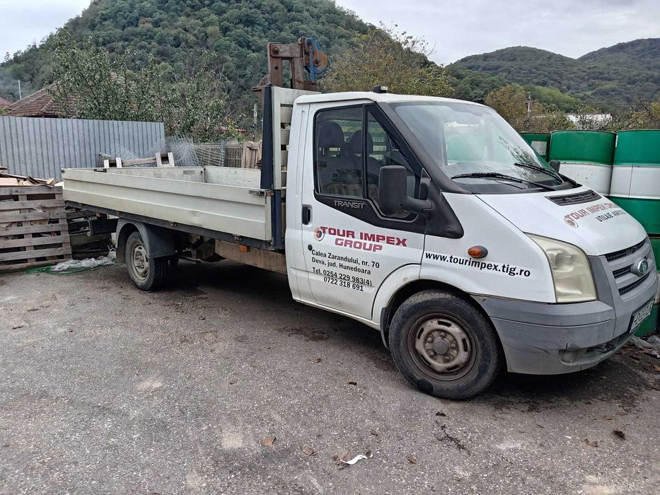 FORD TRANSIT 2.4 diesel  / 2007 / manual