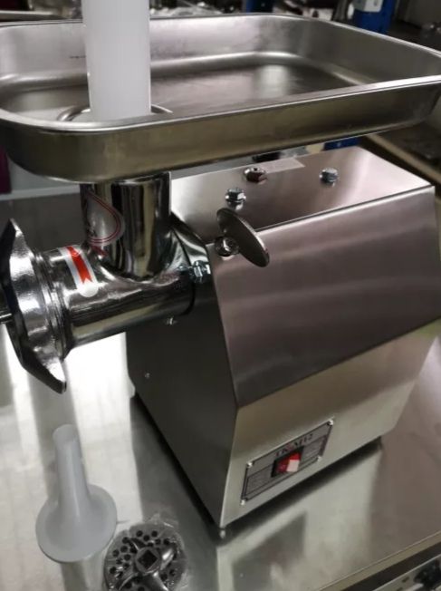 Професионална електрическа месомелачка неръждаема ном. 8 ном.12 ном.22