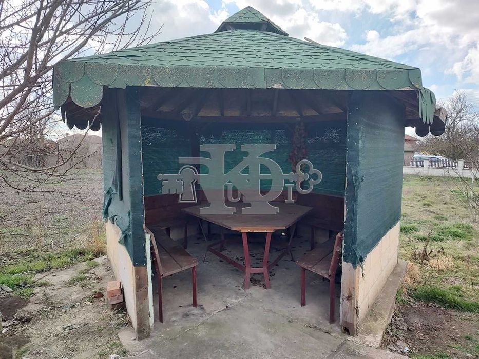 Продава се Къща в с. Царевец, Област Добрич - 100 кв.м за 368 €/кв.м - Снимка #10