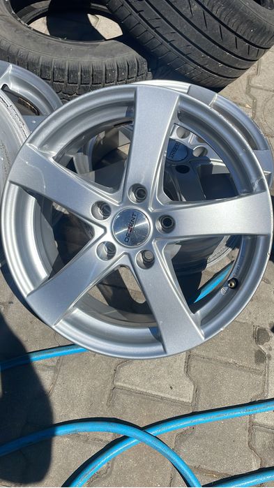 Jante VW Golf, Passat, Touran, Sharan, Skoda Octavia 2,3 R16 5x112