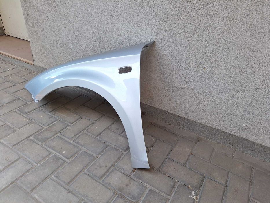 Aripa Fata Stanga Seat Leon An 2005-2012 Vopsita Gri