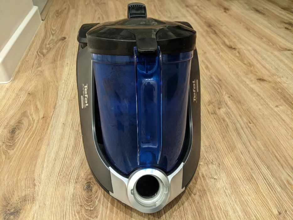 Пылесос Tefal...