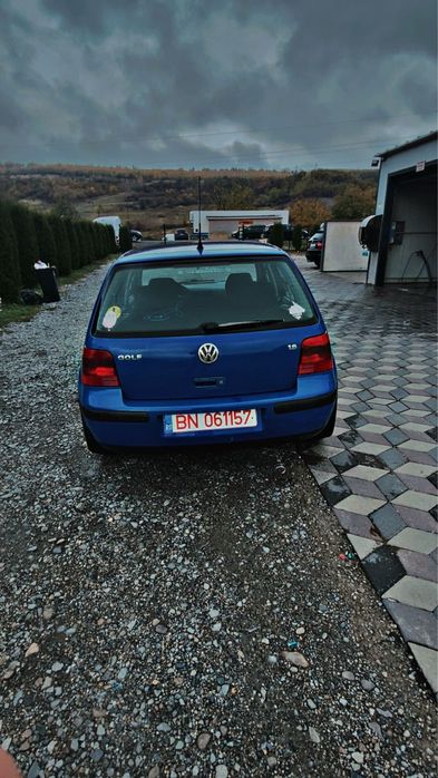 Vand golf 4 radiat