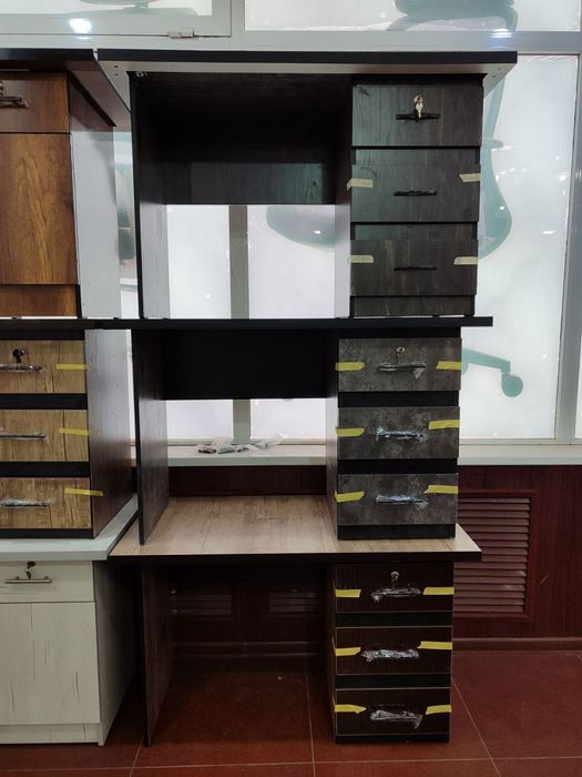 Офисный стол . Ofisniy stol. Письменный стол