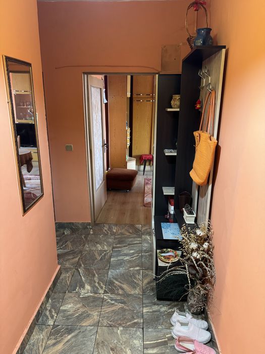 Дава се под наем Двустаен апартамент в Ловеч, Младост - 60 кв.м за 66820.71 € - Снимка #4