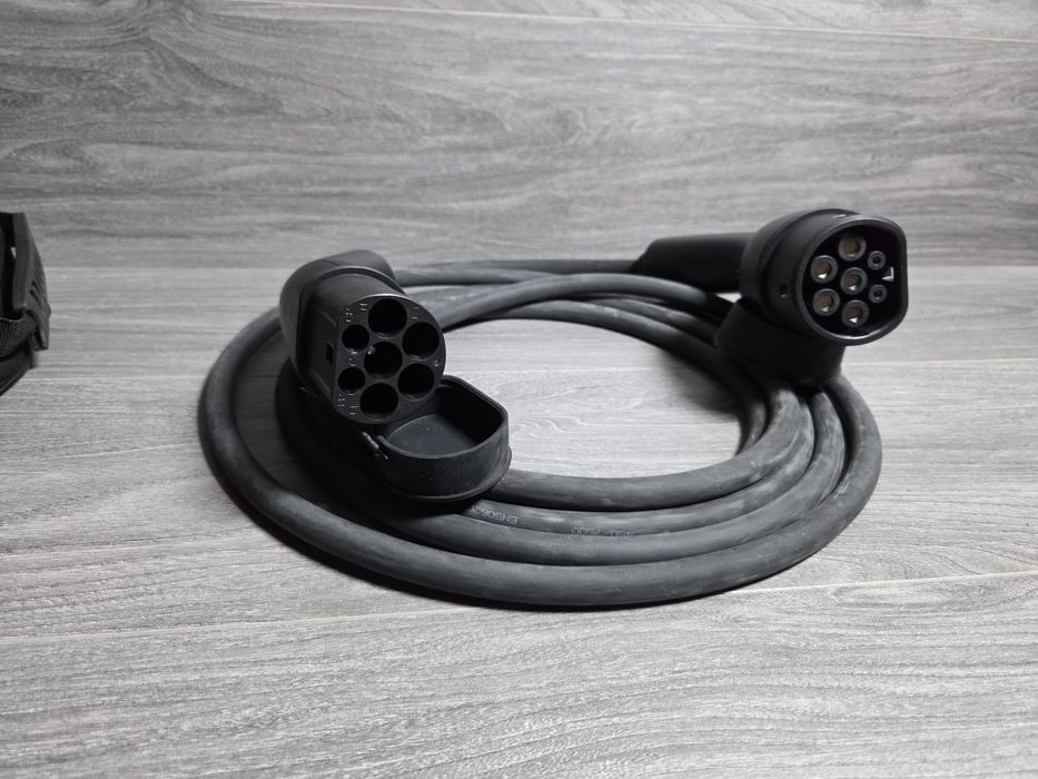 ПРОМО ! FNRIDS 11  kW Type 2 to Type 2 кабел за зареждане на коли !