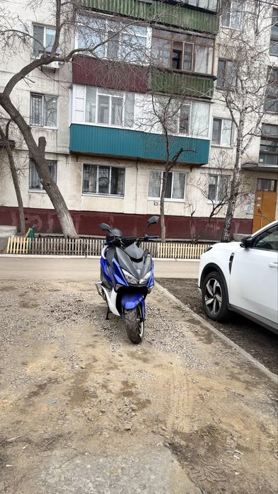 Скутер force 150куб