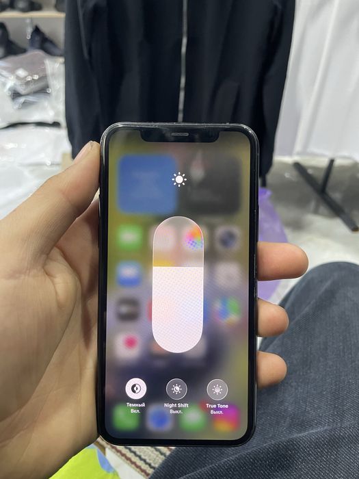 Iphone 11 pro ideal sotiladi srochni pul zaril yomkost 74% fice id