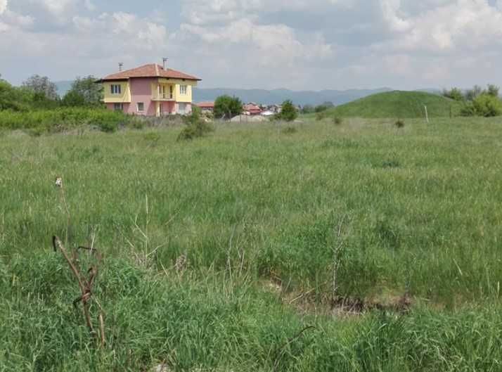 Продава се Парцел в с. Волуяк, Област София-град - 4000 кв.м за 27 €/кв.м - Снимка #2