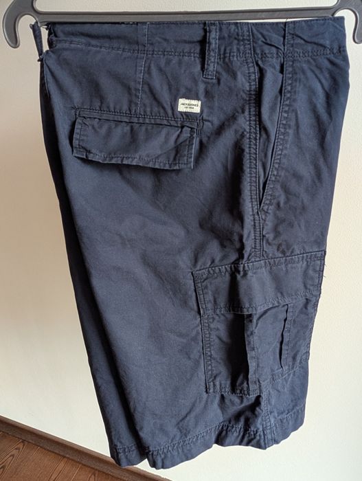 Pantaloni scurți cargo bărbați JACK & JONES - mărime S