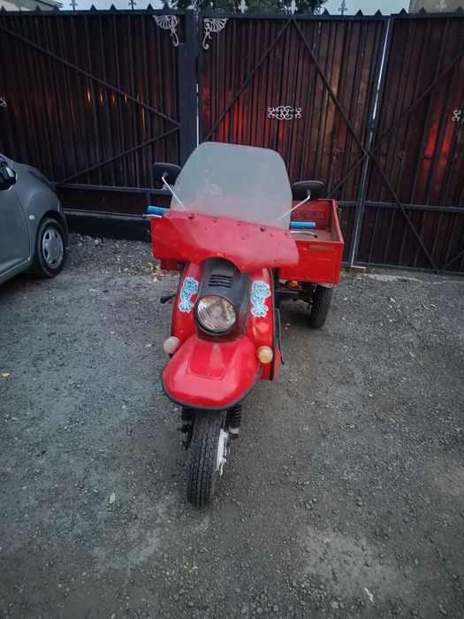 Продам мотороллер Муравей