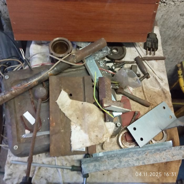 Струг с осмица разглобен