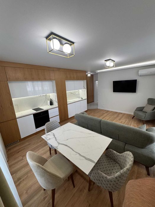 Дава се под наем Тристаен апартамент в София, Медицинска академия - 122 кв.м за 1150 € - Снимка #4