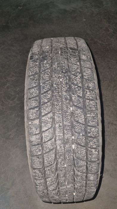 Зимние шины 185/65 R15