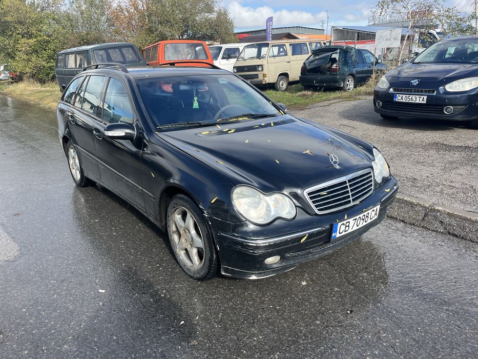 Продавам mercedes C270