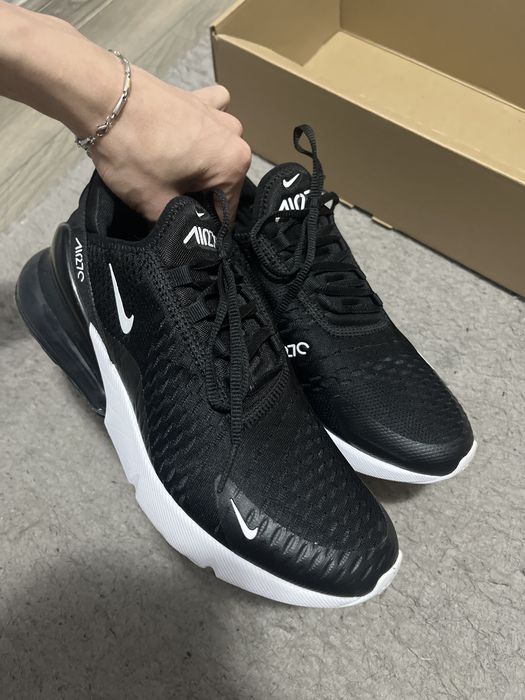 Обувки Nike Air Max 270
