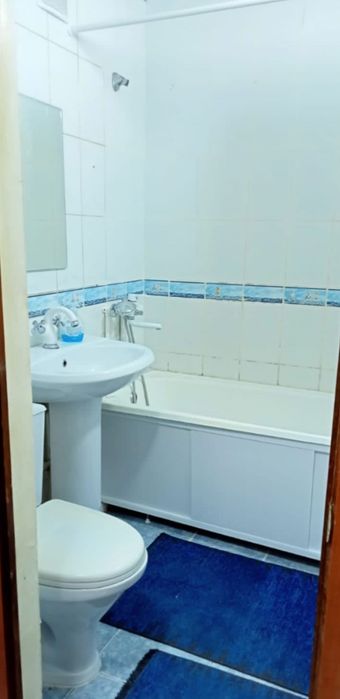 Сдаётся 3 ч 5000 чистая КВ ночь сутки