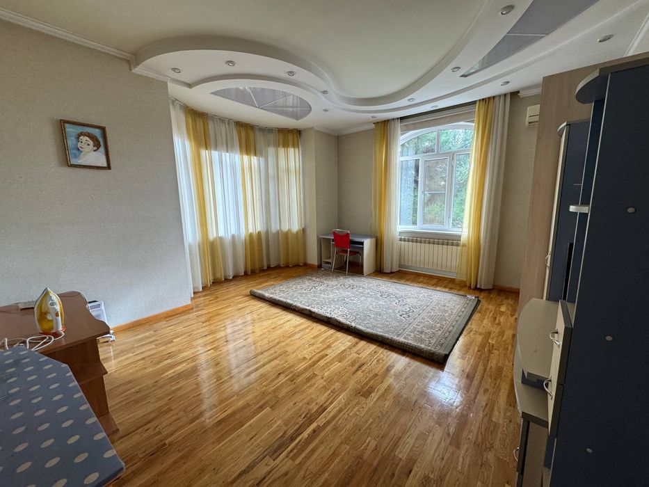 Сзади Мирабад Авеню сдаётся Дом на Аренду!