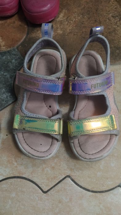 Обувь для девочки всё за 3 тыс