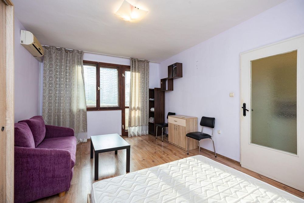 Дава се под наем Двустаен апартамент в Варна, Чайка - 54 кв.м за 383 € - Снимка #2