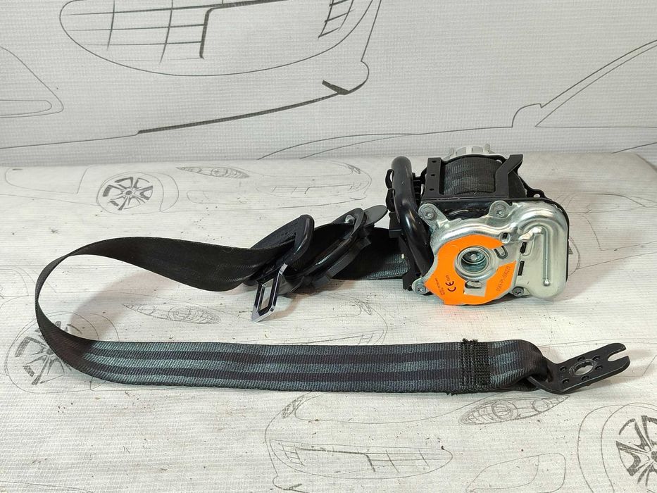 Centură de siguranță spate Seat Leon 5F / Golf VII / Octavia III 2012-2020 2015 1.6 TDI 77kW Cod OEM: 7N0857737, 34068475A (5G3)