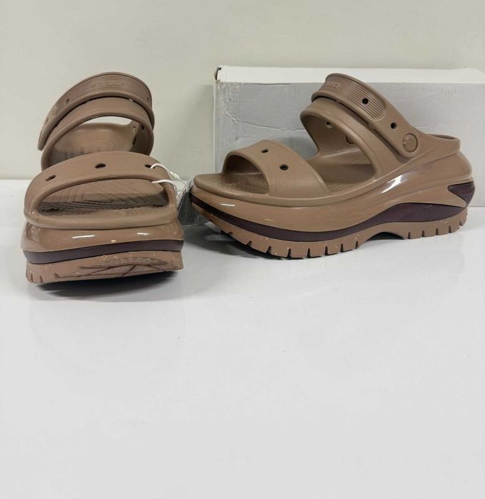 Crocs Classic Mega Crush Sandal