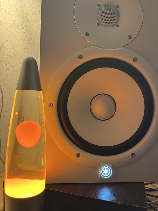 Yamaha HS8 белые