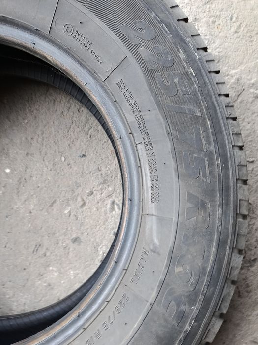 Бусови летни -16цола -225/75-1бр.-70лв."RIKEN"