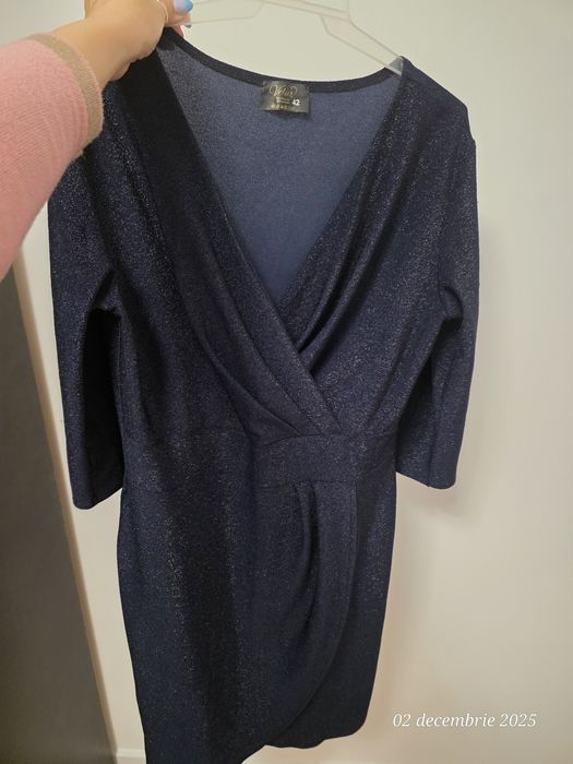 Vand rochie, mărimea 42