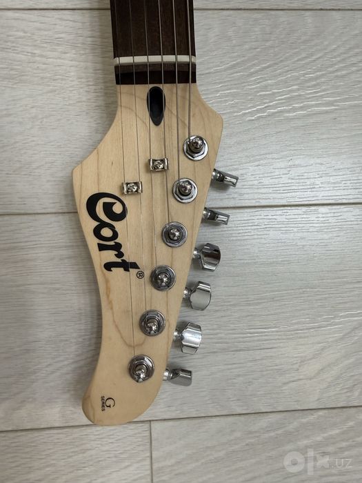 Электрогитара cort g110