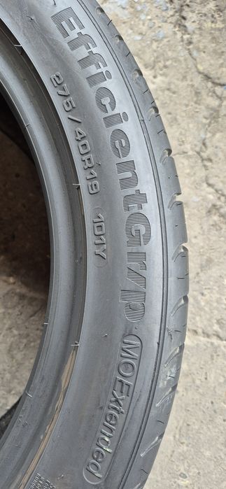 2 anvelope vara runflat Goodyear 275/40/19.Pretul este pe bucata.