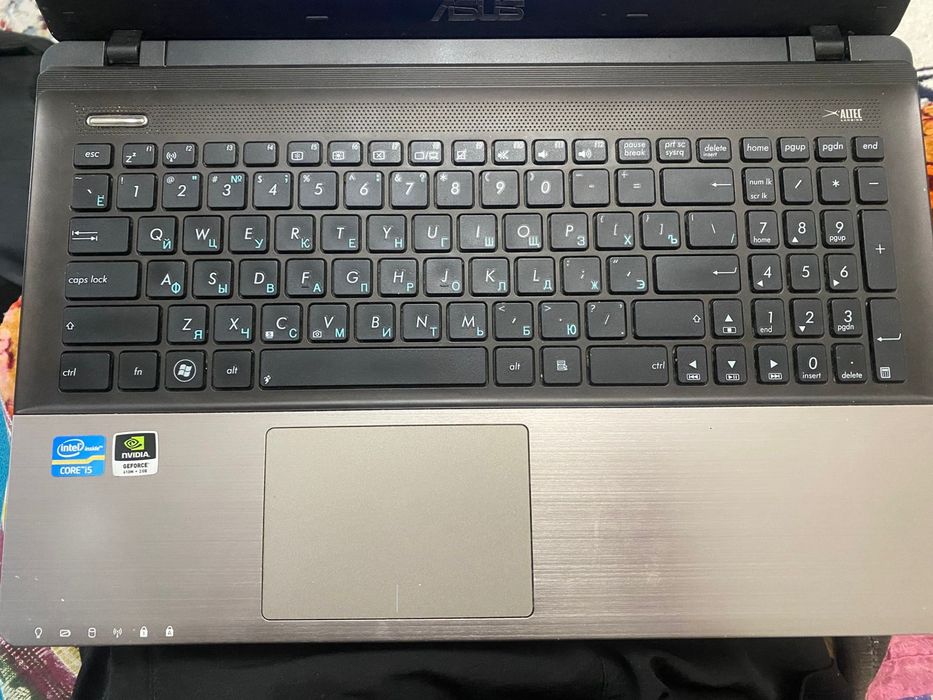 Продам ноутбук Asus