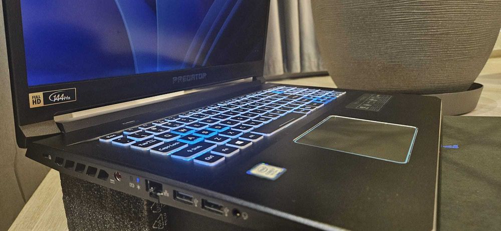 Predator Helios 300 17,3'' i7 nvidia 2060rtx SSD