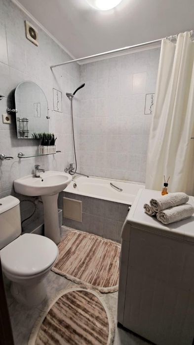 Сдаётся 2-х комнатная квартира