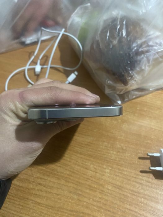 16 про макс 256гб  E Sim гарантиясымен